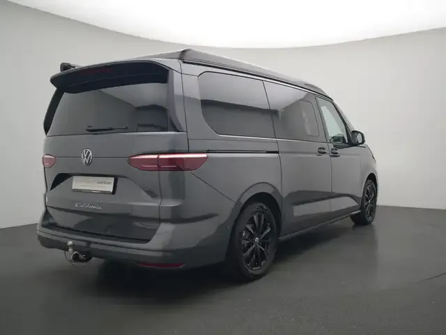 Volkswagen T7 California