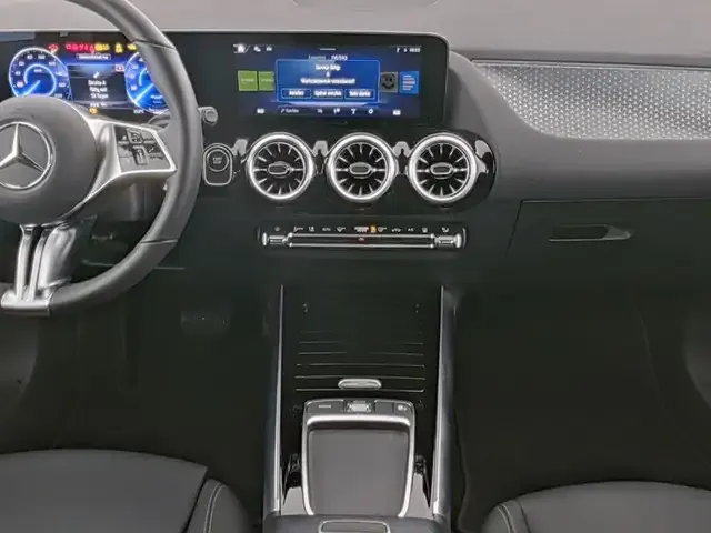 Mercedes-Benz EQA 350