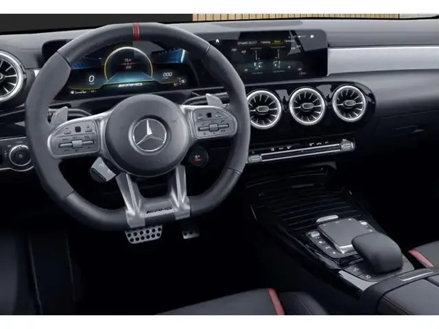 Mercedes-Benz CLA 45 AMG
