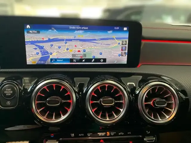 Mercedes-Benz CLA 45 AMG