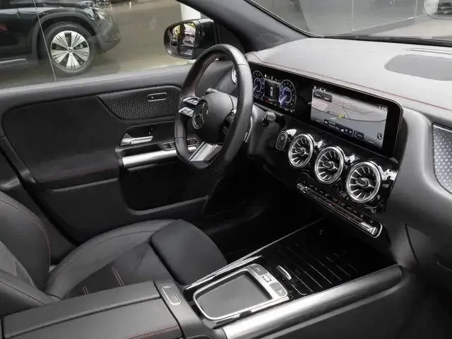 Mercedes-Benz EQA 350