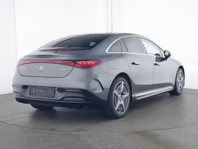 Mercedes-Benz EQE 350