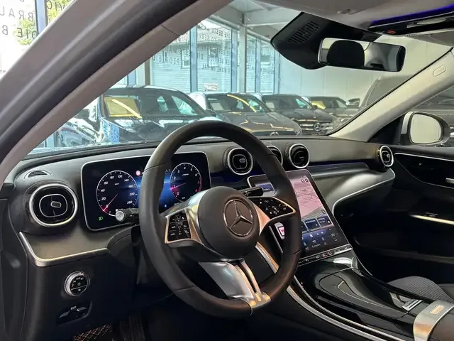 Mercedes-Benz C 180