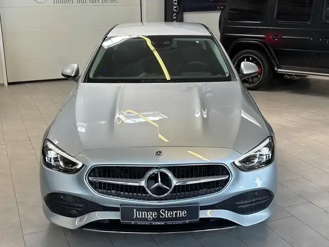 Mercedes-Benz C 180