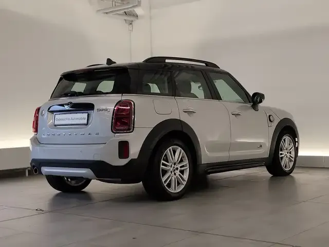 MINI Cooper SE Countryman