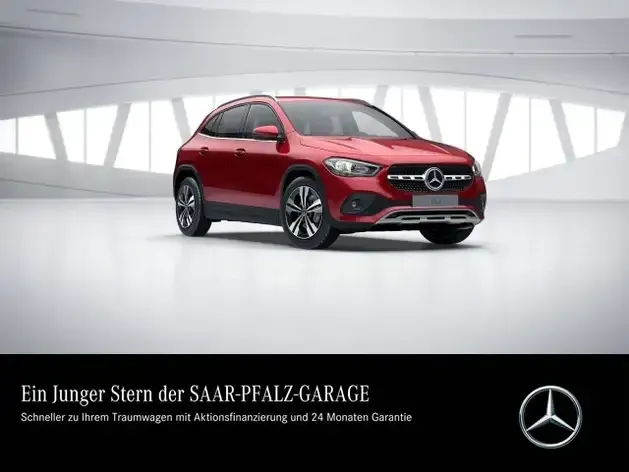 Mercedes-Benz GLA 220