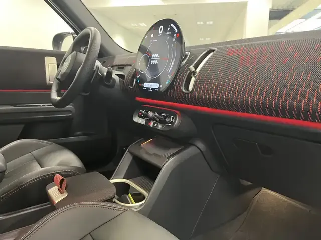 MINI John Cooper Works Countryman