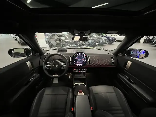 MINI John Cooper Works Countryman