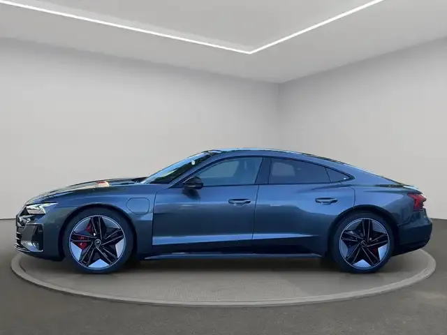 Audi RS e-tron GT