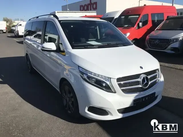 Mercedes-Benz V 250