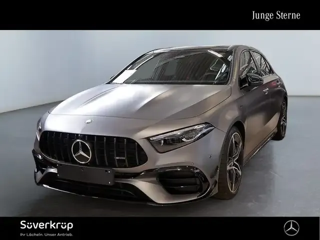 Mercedes-Benz A 45 AMG