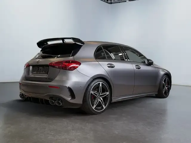 Mercedes-Benz A 45 AMG
