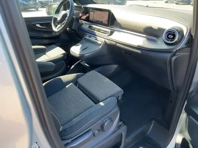 Mercedes-Benz V 250