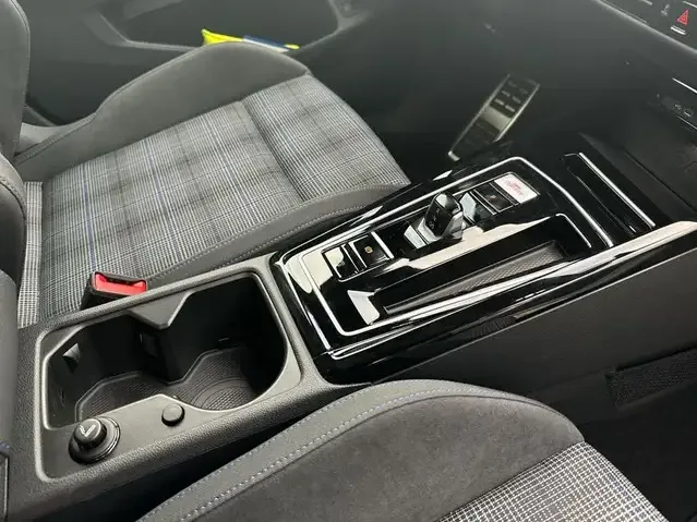 Volkswagen Golf GTE