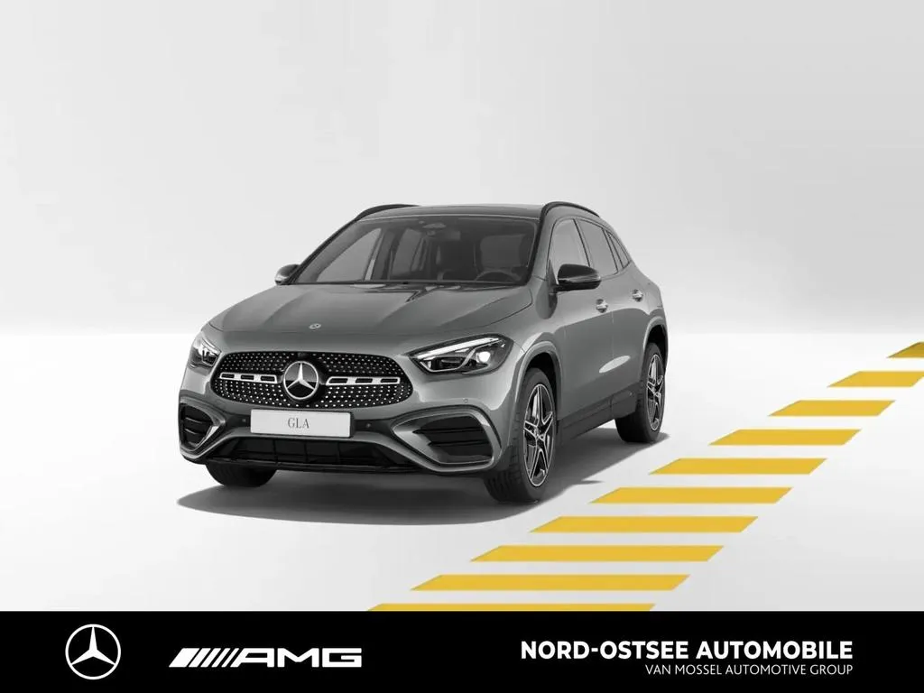 Mercedes-Benz GLA 200
