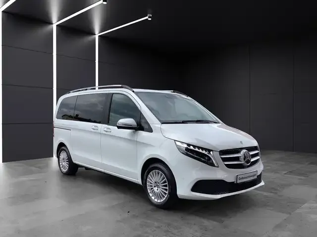 Mercedes-Benz V 250
