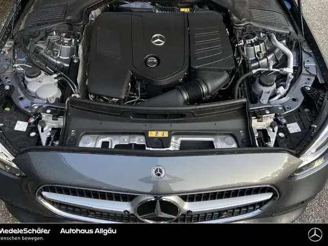 Mercedes-Benz C 180