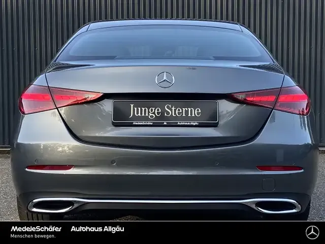 Mercedes-Benz C 180