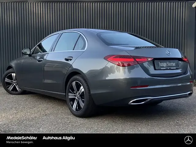 Mercedes-Benz C 180
