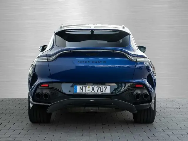 Aston Martin DBX