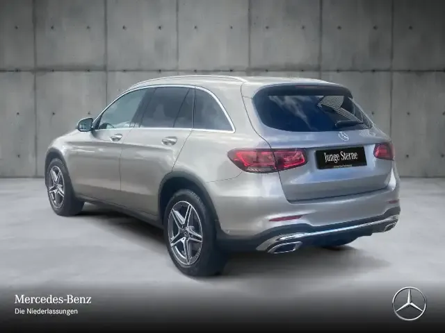 Mercedes-Benz GLC 220