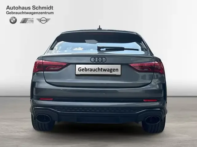 Audi RS Q3