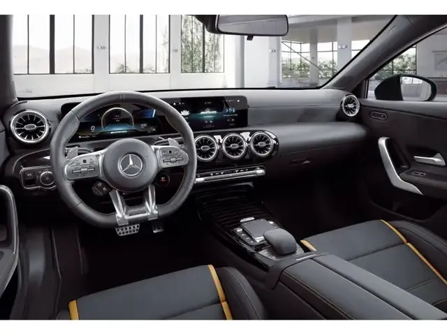 Mercedes-Benz A 45 AMG