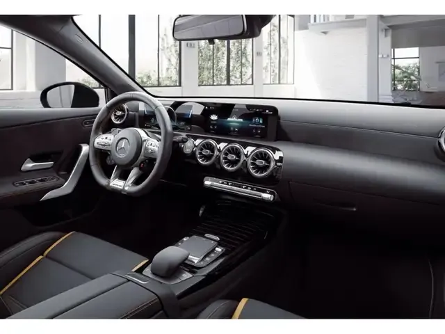 Mercedes-Benz A 45 AMG