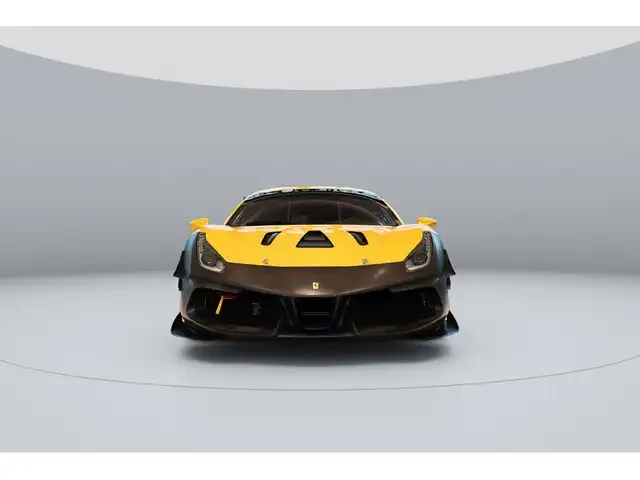 Ferrari 488