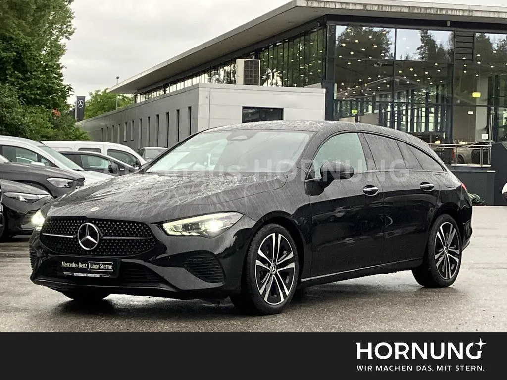 Mercedes-Benz CLA 180
