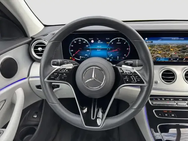 Mercedes-Benz E 400