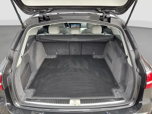 Mercedes-Benz E 400