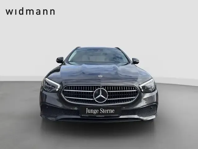 Mercedes-Benz E 400