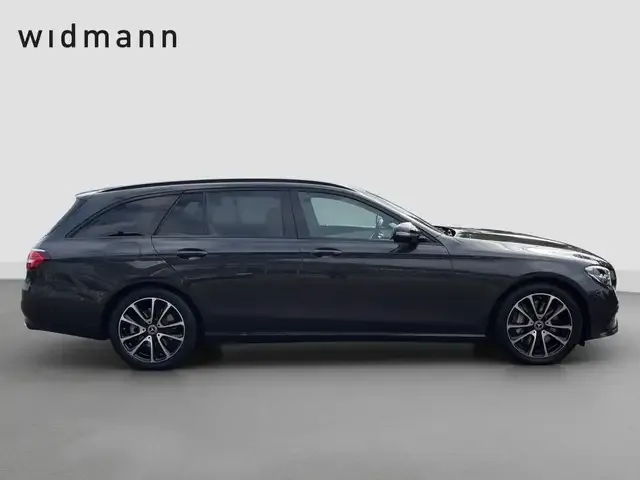 Mercedes-Benz E 400