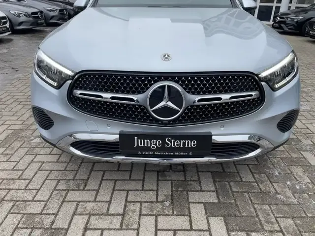 Mercedes-Benz GLC 200