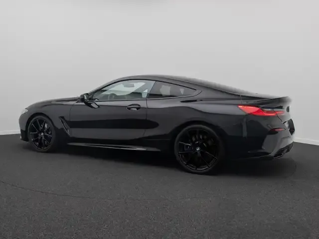 BMW 840