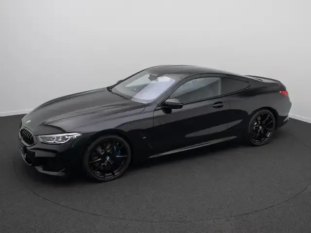 BMW 840
