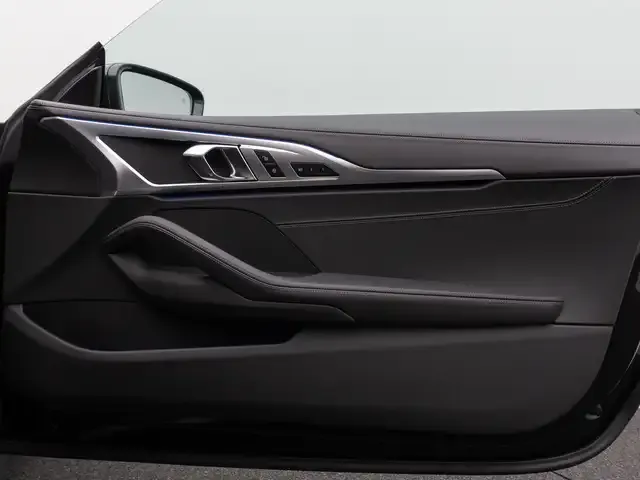 BMW 840