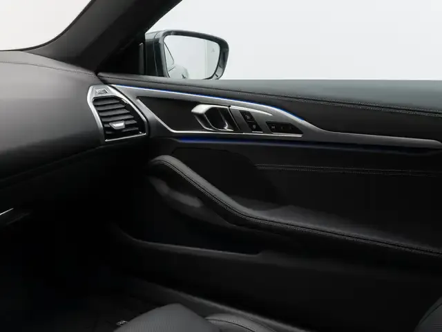 BMW 840