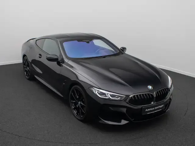BMW 840