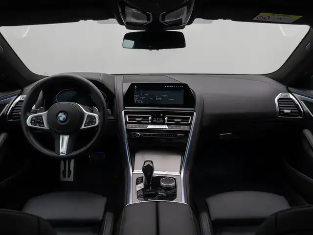 BMW 840