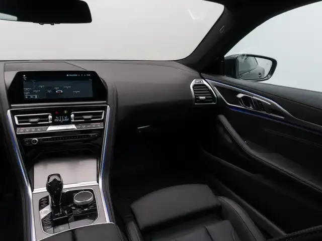 BMW 840