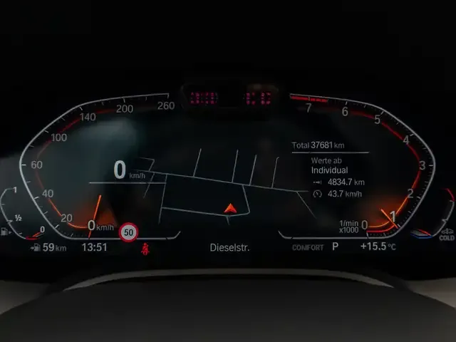 BMW 840