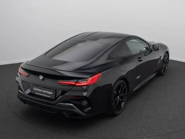 BMW 840