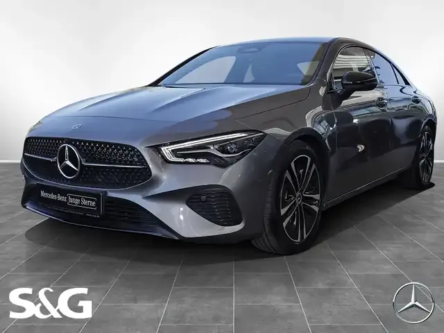 Mercedes-Benz CLA 180