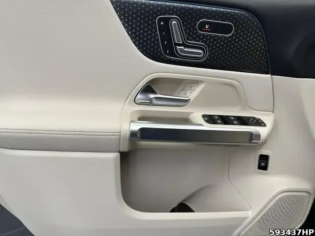 Mercedes-Benz Sonstige