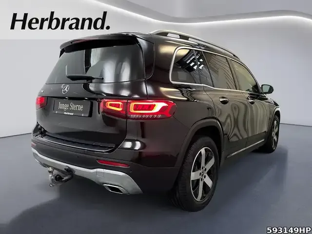 Mercedes-Benz GLB 200
