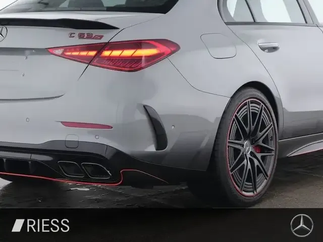 Mercedes-Benz C 63 AMG