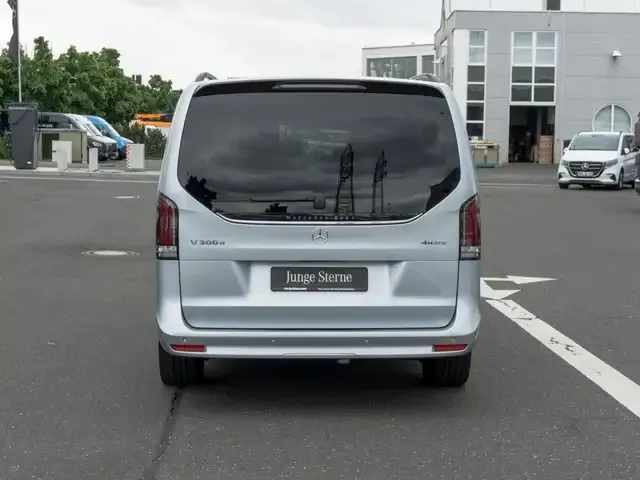 Mercedes-Benz V 300