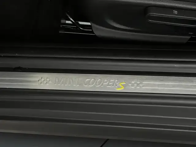 MINI Cooper SE